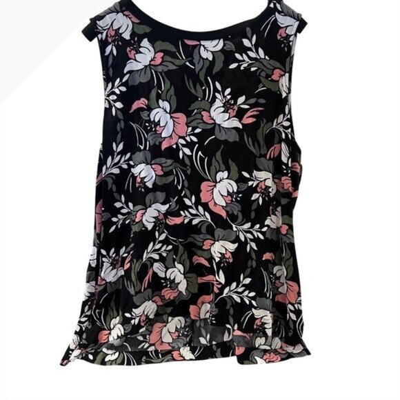 Pre owned ladies blouse by The Loft, size X large - Picture 3 of 7